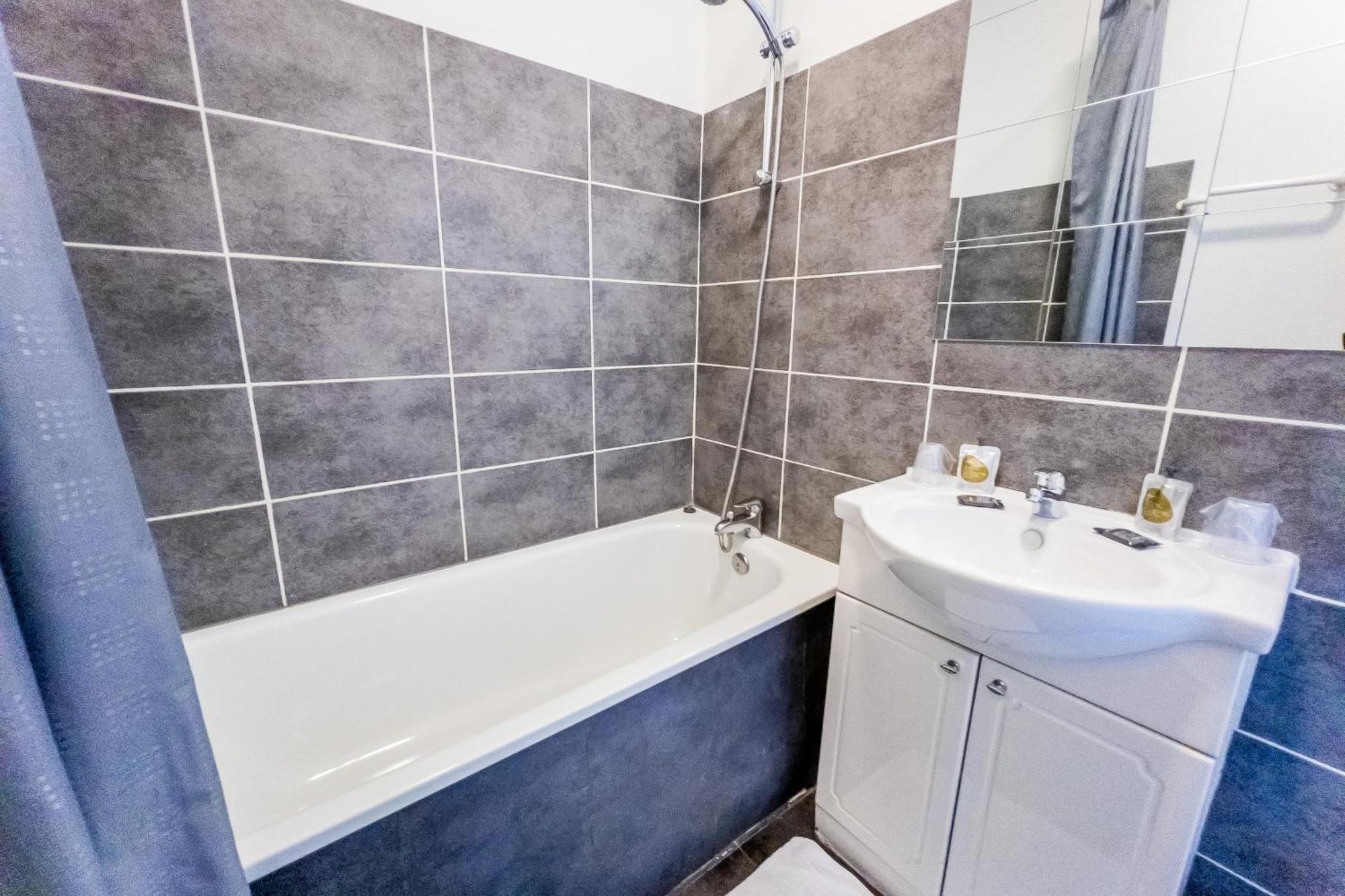 Hotel Joly Armentières المظهر الخارجي الصورة